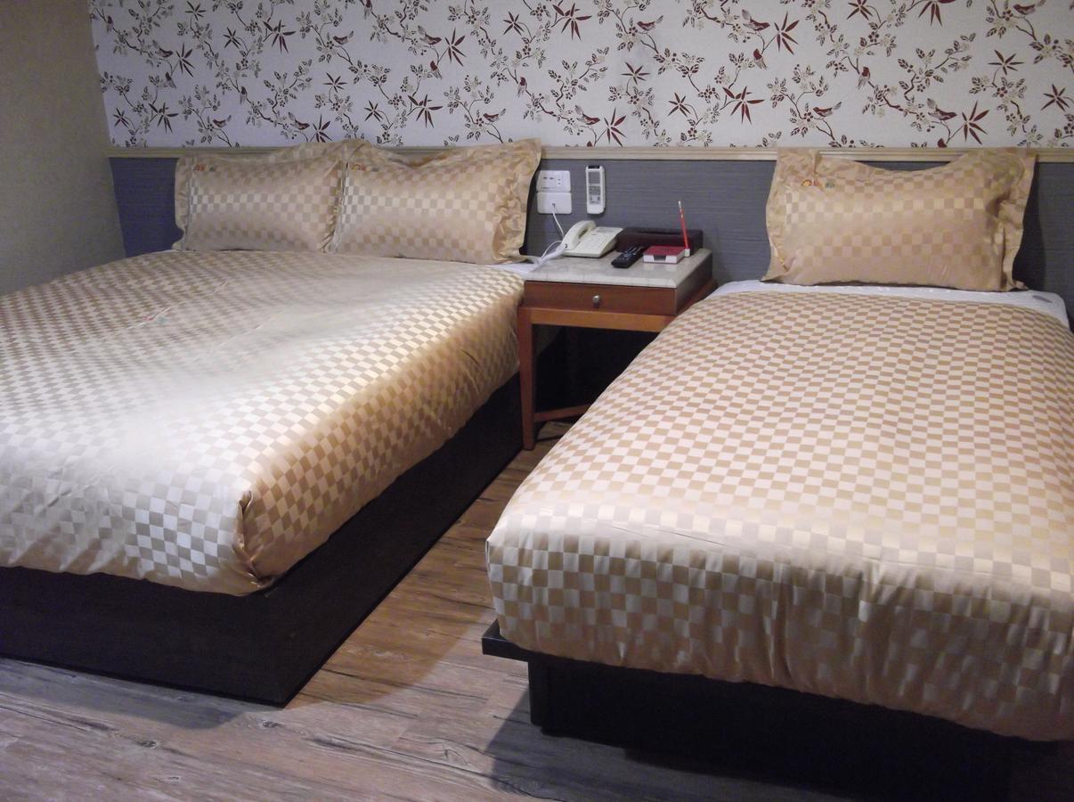 Bin Cheng Hotel Yilan Eksteriør bilde